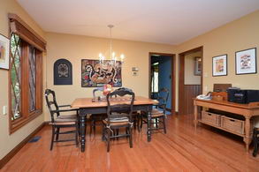 Kitchen Dining Area - Country homes for sale and luxury real estate including horse farms and property in the Caledon and King City areas near Toronto